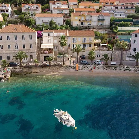 Apartment 2 Bedroom Lovely In Blato (Korcula)