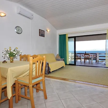 Crnja Luka Cr Apartment *